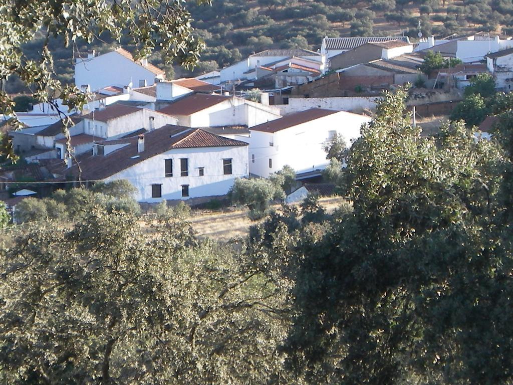 Гостевой дом Casa Rural El Trillo Эль-Алькорнокаль Экстерьер фото